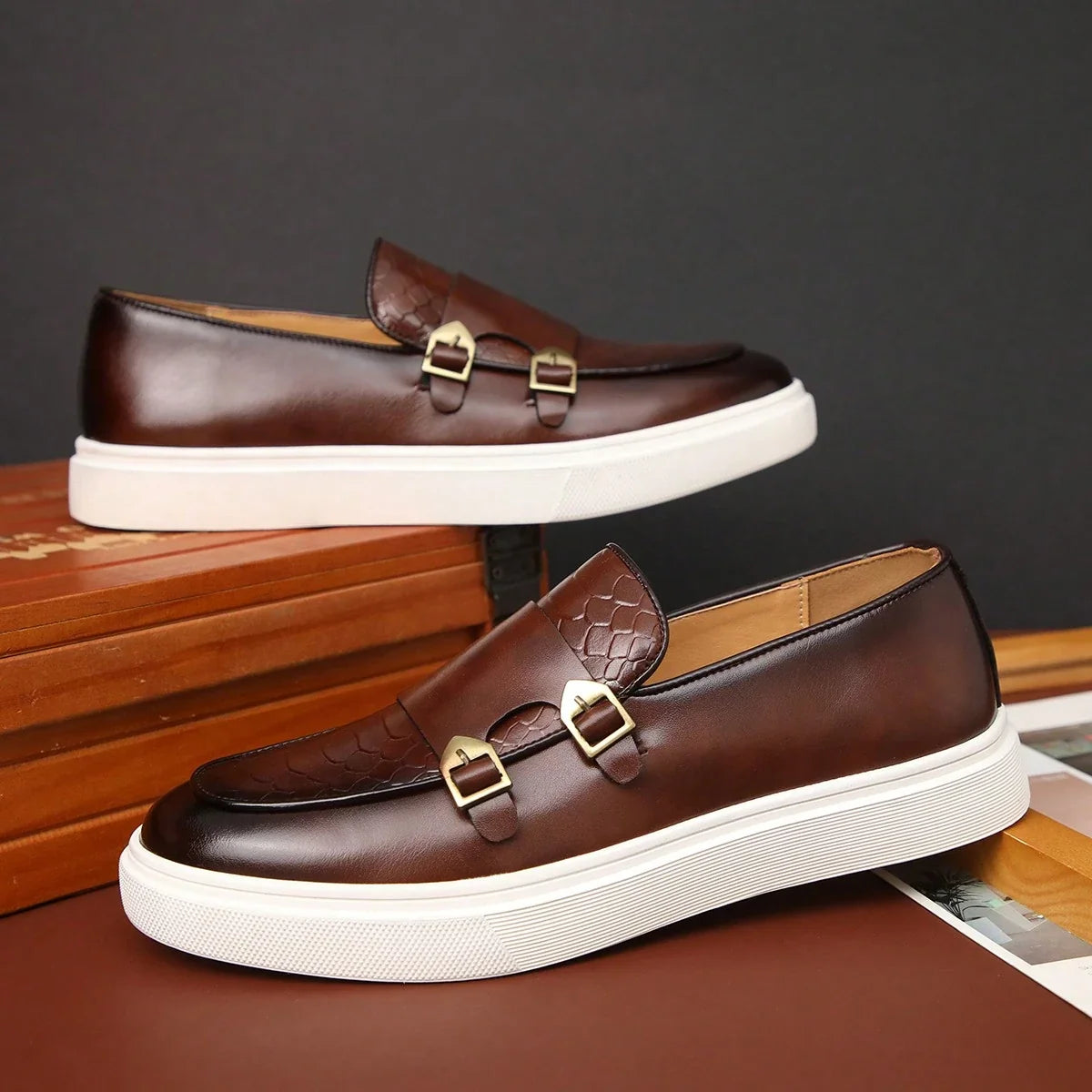 Men's British Style Breathable Microfiber Leather Loafers