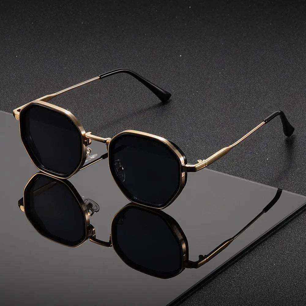 Mirrored Statement Sunglasses