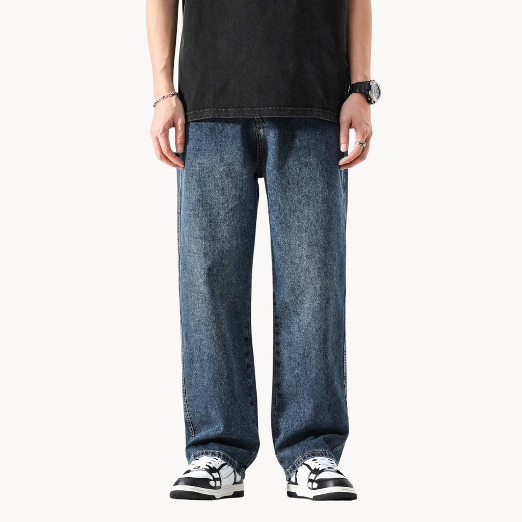 Relaxed Stovepipe Retro Jeans