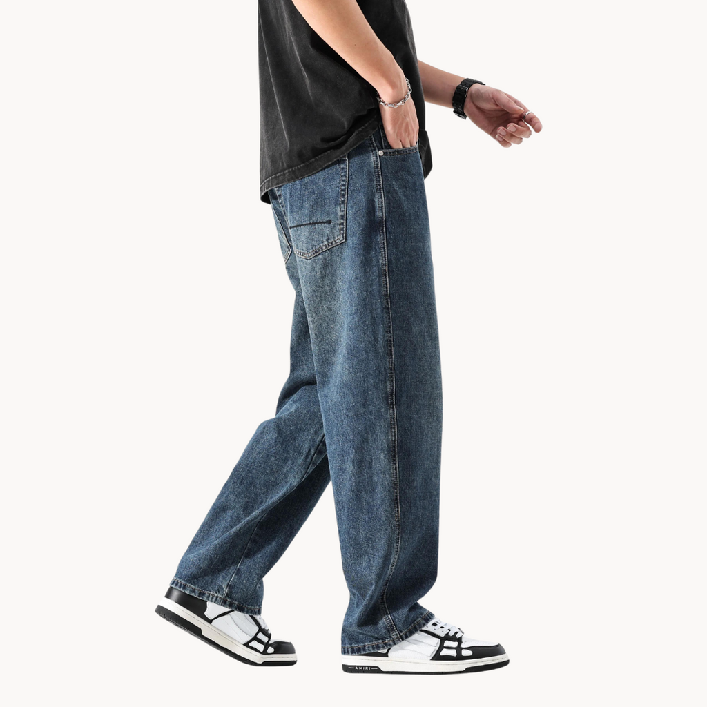 Relaxed Stovepipe Retro Jeans