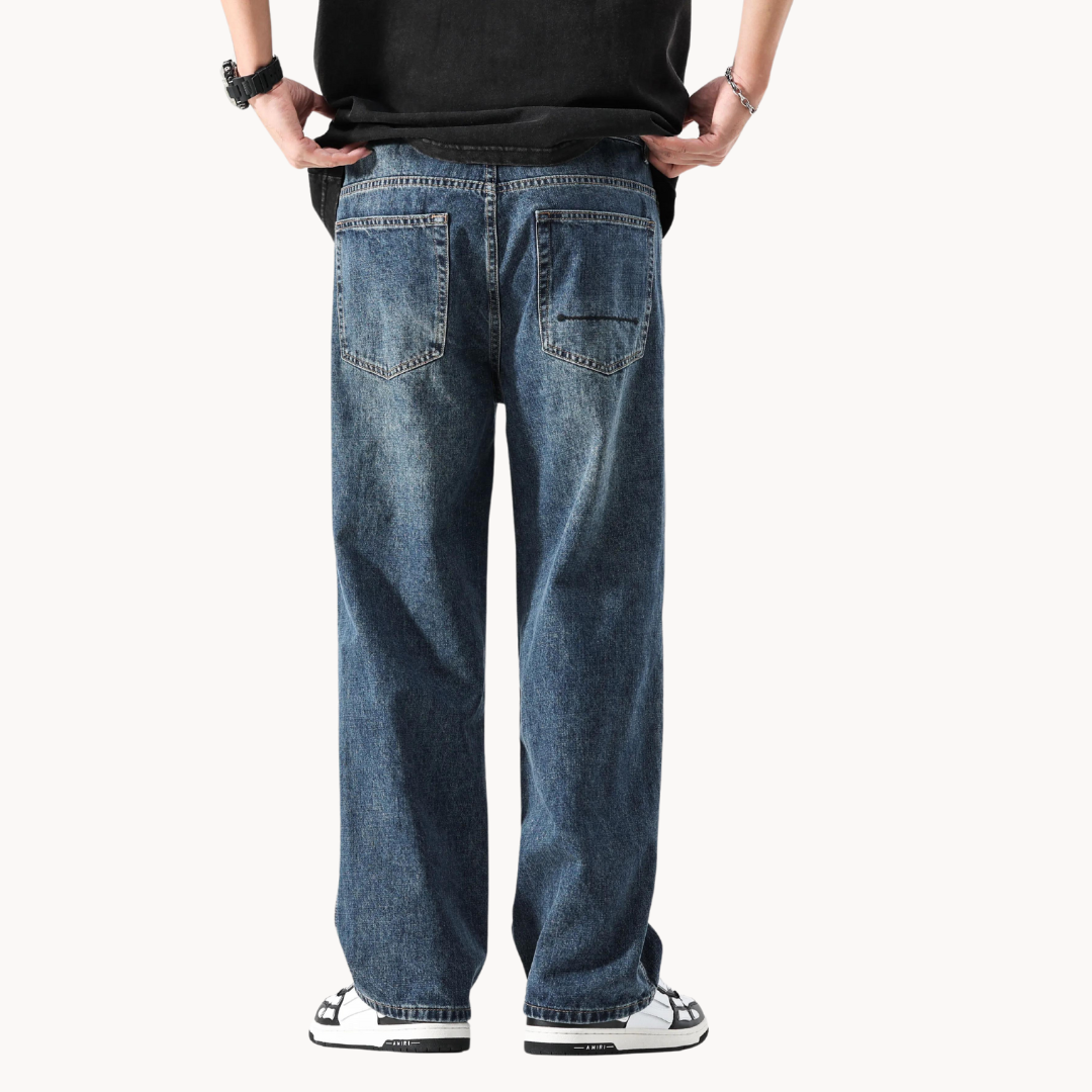 Relaxed Stovepipe Retro Jeans