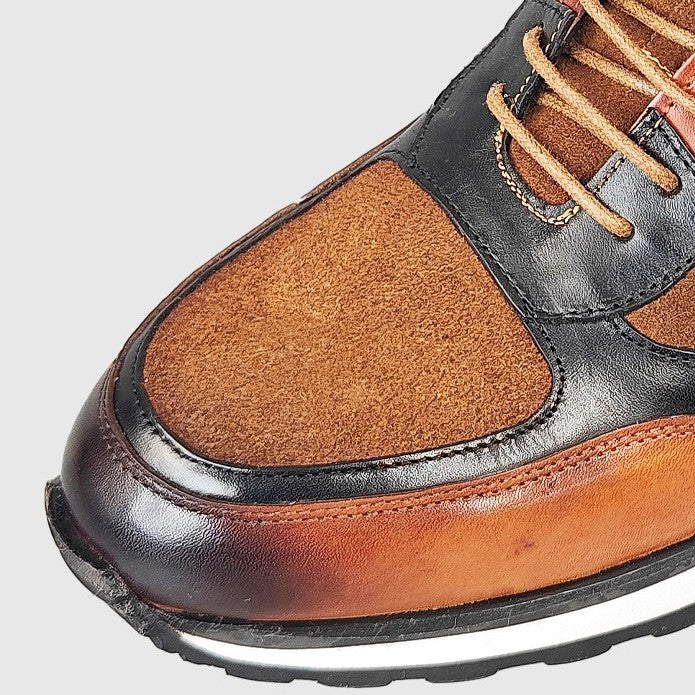 Retro Cowhide Leather Sneakers