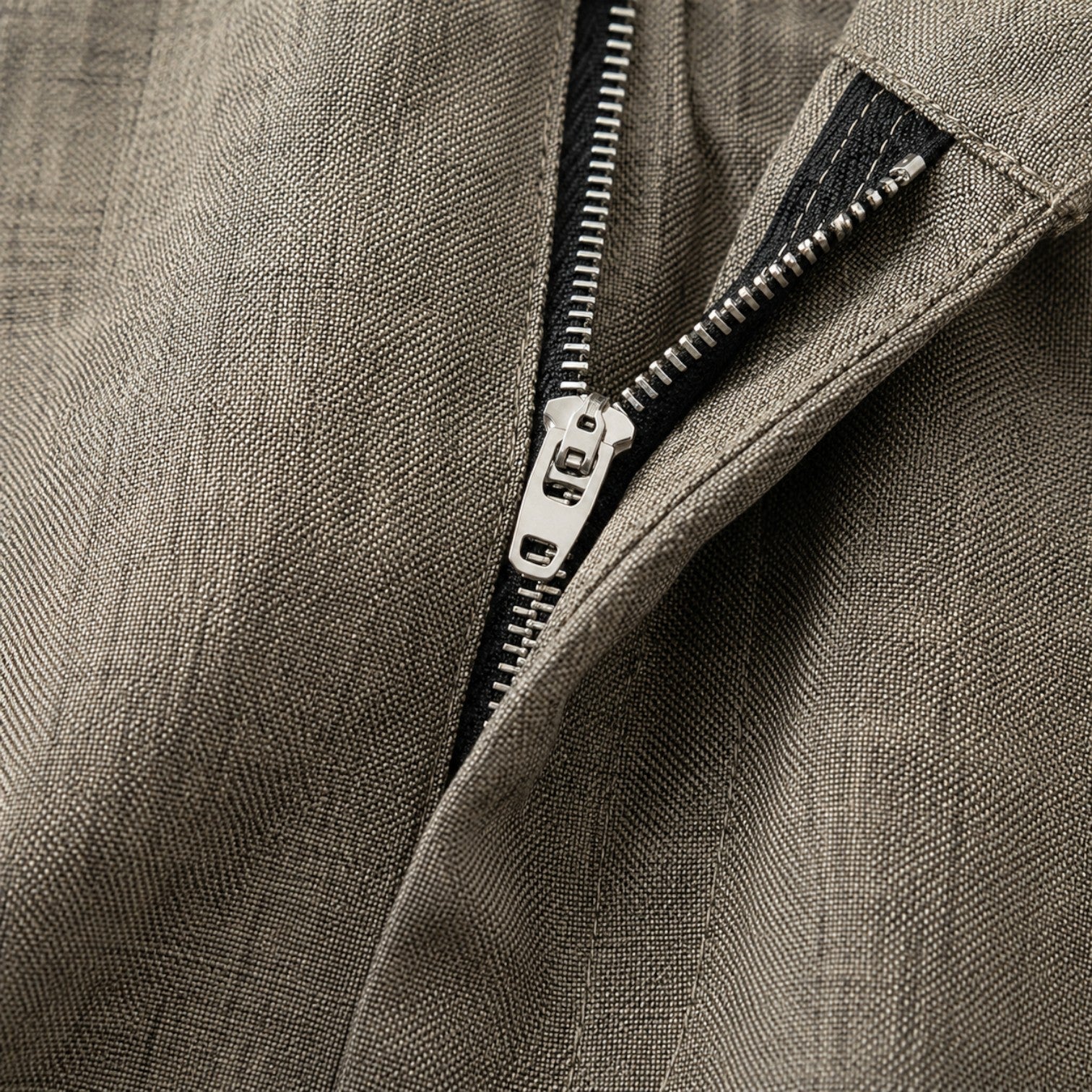 Wide-Leg Pleated Trousers